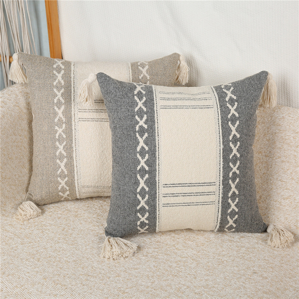 4 - Piece Bohemian - Style Woven Pillow and Pillowcase Set: Textured Geometric Patterns with Tassels for a Cozy, Earthy Home Vibe